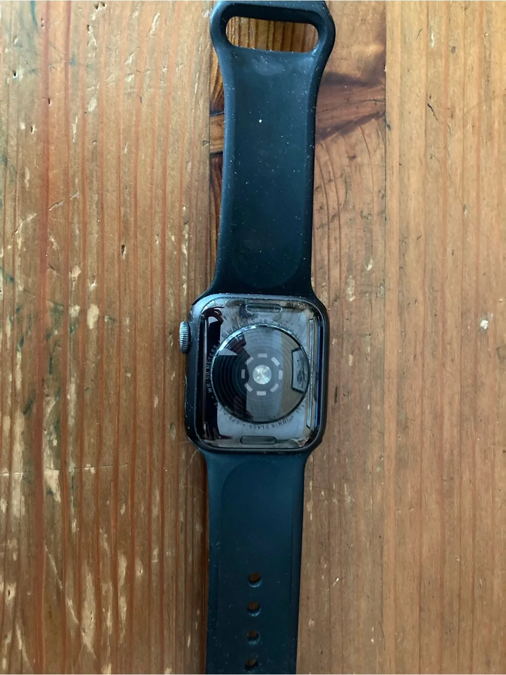 Apple Watch SE - Black Case with Black Sport Band